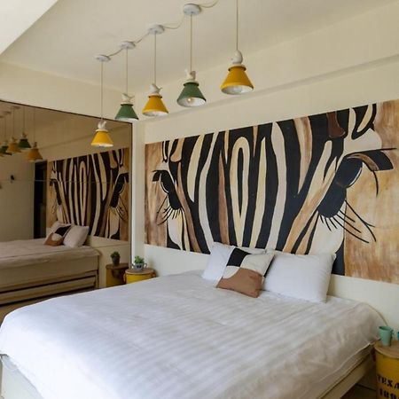 Hi Zebra Travel B&B Dongshan  Esterno foto